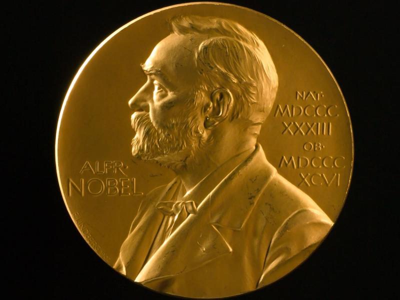 Người Pháp đoạt giải Nobel Văn học nhất