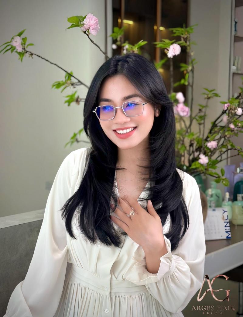 Nguyên Bi Hair Salon & Spa