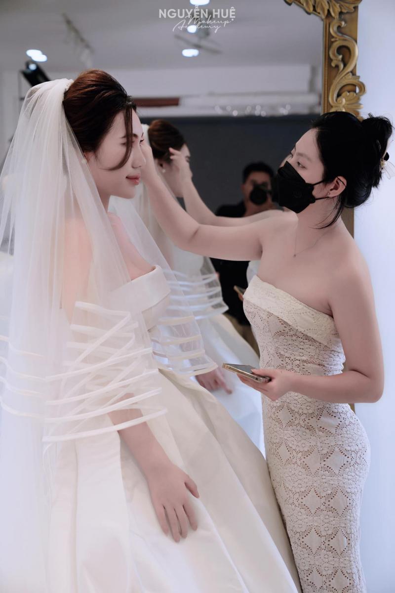 Nguyễn Huệ Make Up