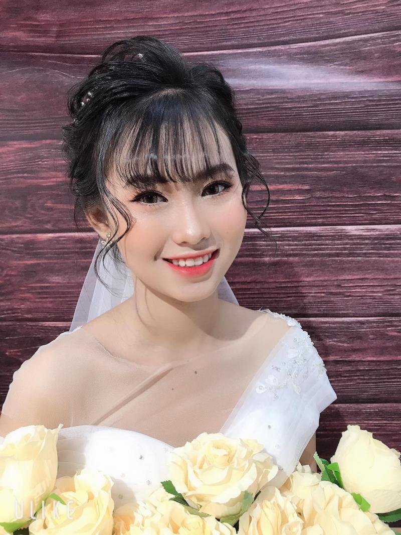 Nguyễn Kim Quí Make Up (Áo Cưới Thanh Minh)