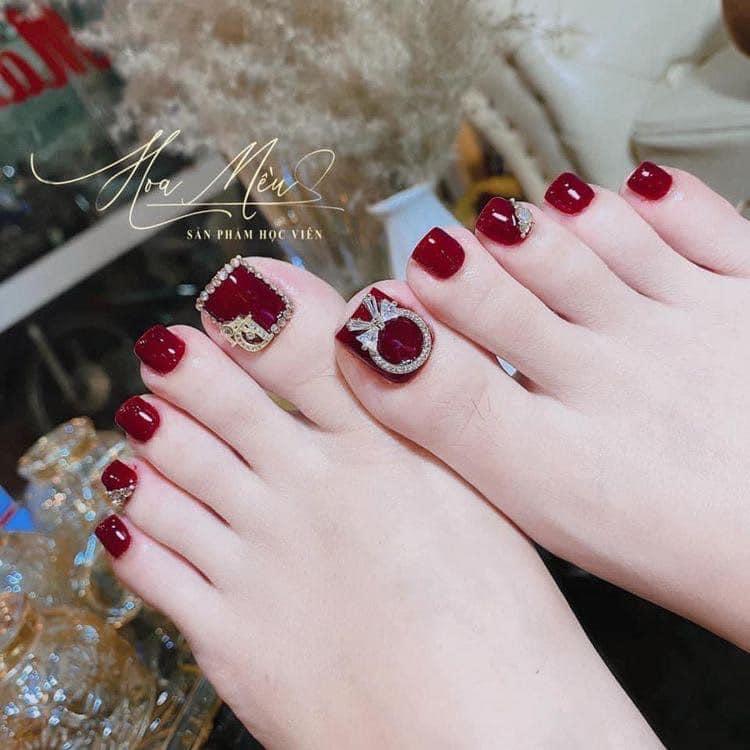 Từng nét vẽ đều được Nguyễn Nết Nail thể hiện được sự tinh tế và tỉ mỉ