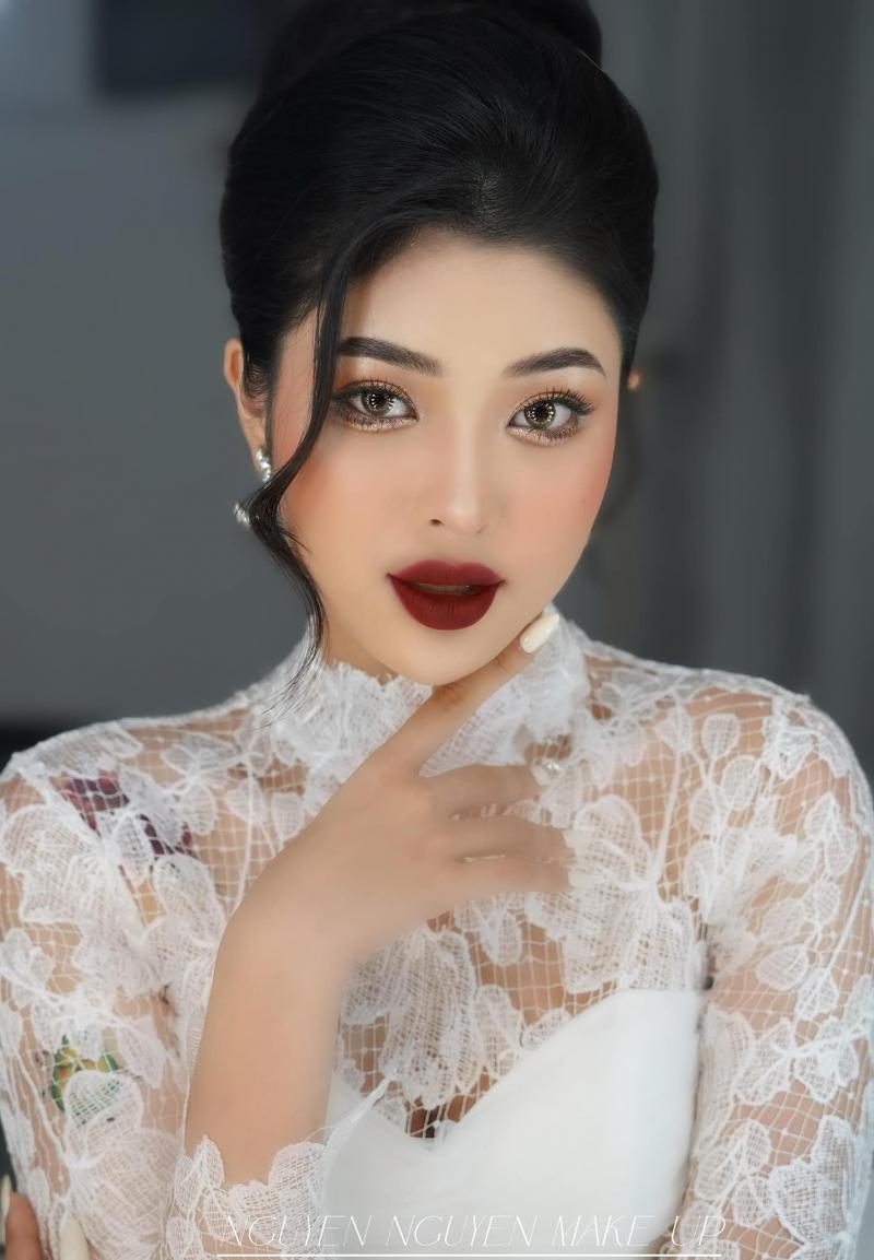 Nguyễn Nguyên Make Up Artist