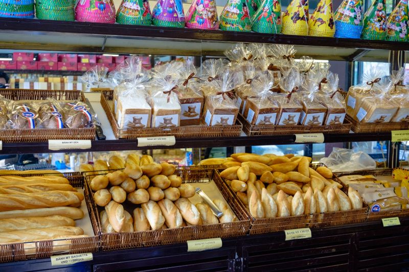 Nguyễn Sơn Bakery