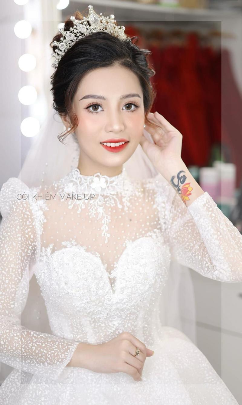 Còi Khiêm Makeup (Nguyễn Studio Wedding)