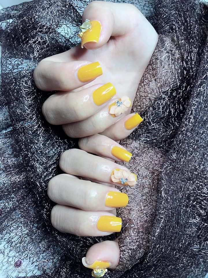 Nguyễn Tuyết Nail & Mi