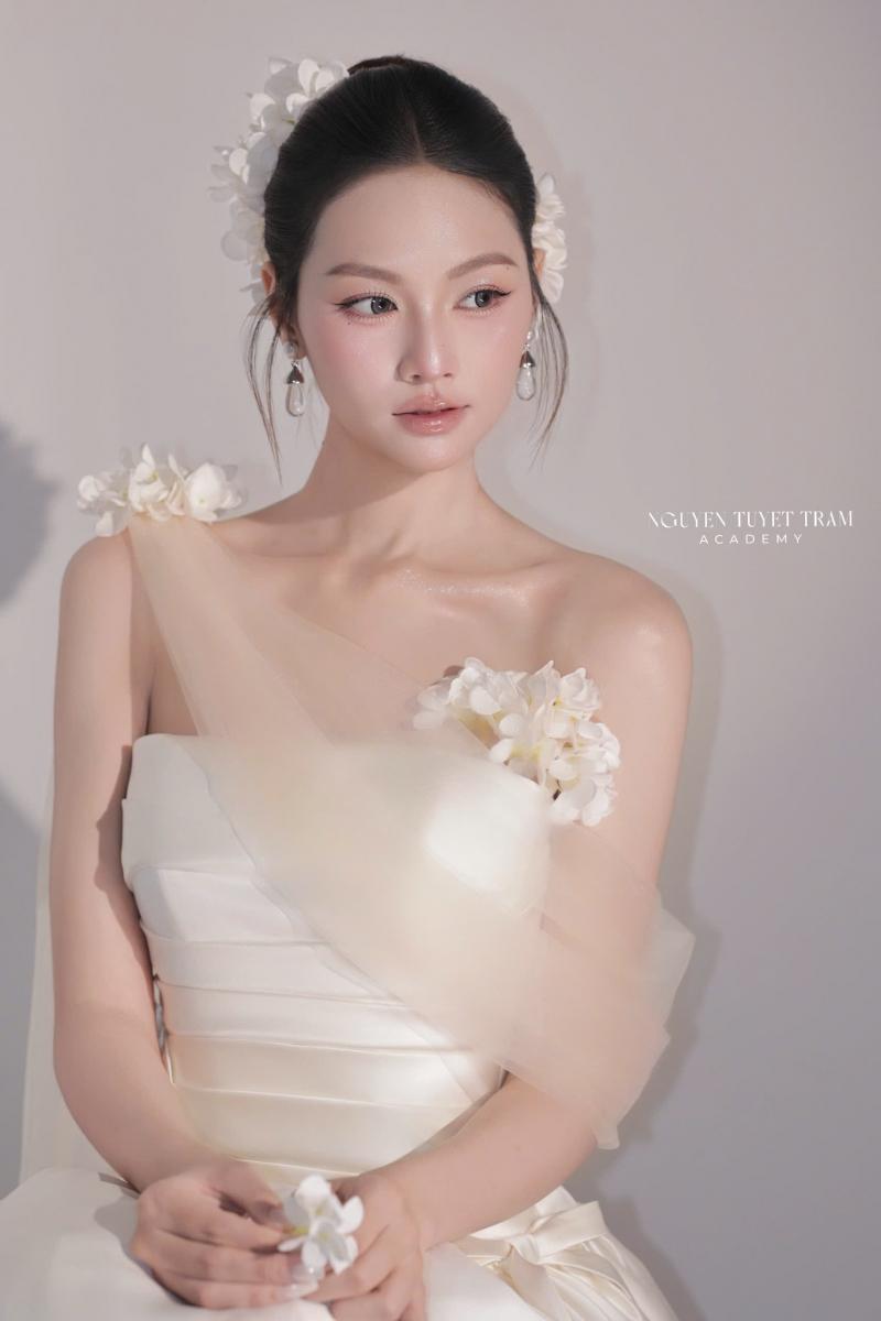 Nguyễn Tuyết Trâm Makeup