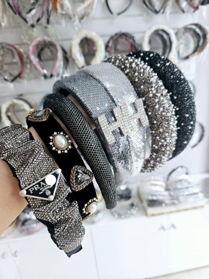 Nhà bí Accessories & More