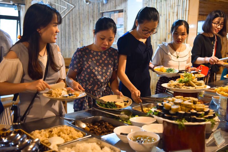 Nhà Hàng Buffet Chay Tịnh Thực Quán