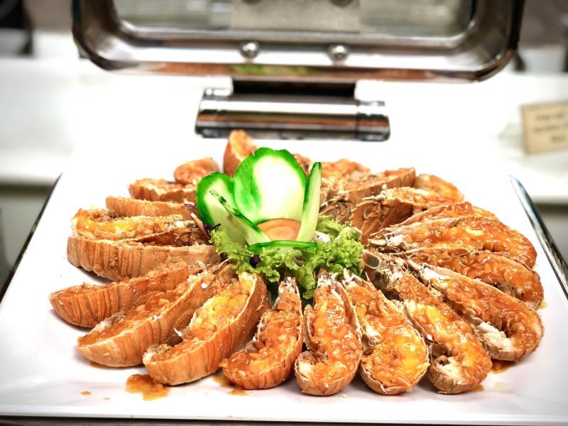 Nhà Hàng Buffet Hải Sản Biển Đông