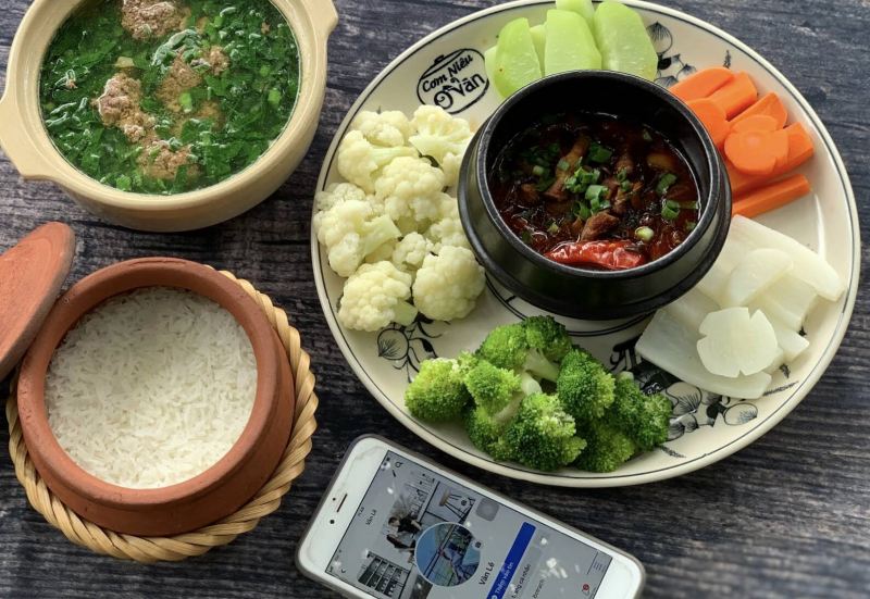 Nhà Hàng Cơm Niêu O Vân