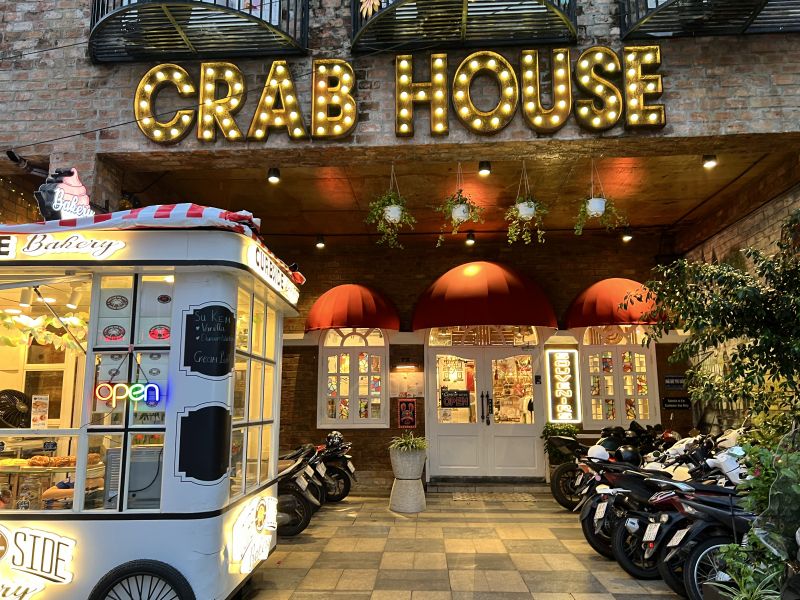 Nhà Hàng Crab House
