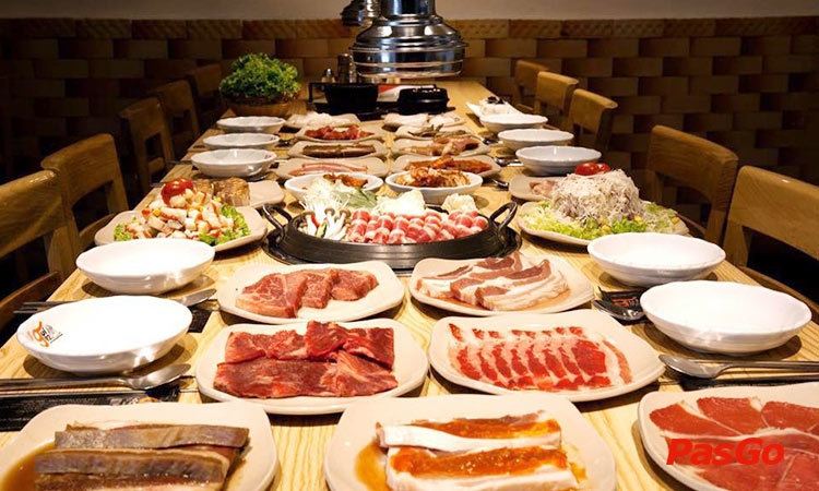 Quán buffet lẩu kiểu Hàn sang chảnh giá trên 200.000 đồng tại Hà Nội.