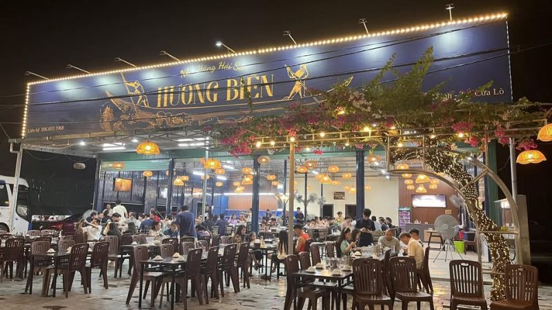 Nhà hàng hải sản Hương Biển
