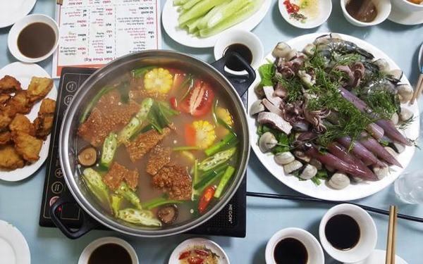 Top 10 nhà hàng hải sản ngon nhất khu vực Bãi Cháy - Hạ Long ...