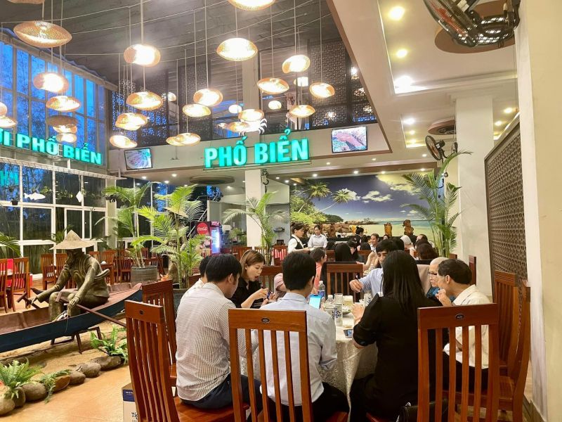 Nhà Hàng Hải Sản Phố Biển Gia Lai