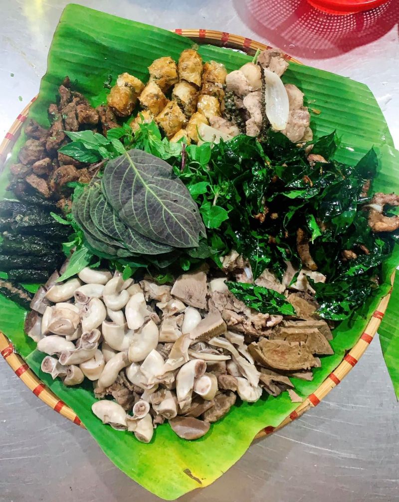 Nhà hàng Hoa Mai Điền Trang 3