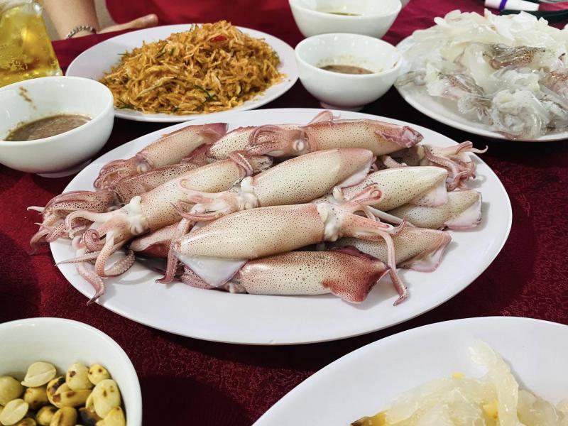 Nhà Hàng Mực Nhảy Tư Thuỷ