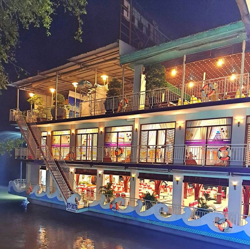 Nhà hàng Nổi TTC