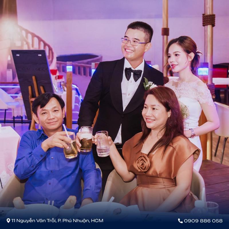 Nhà Hàng NS Bến Thuyền