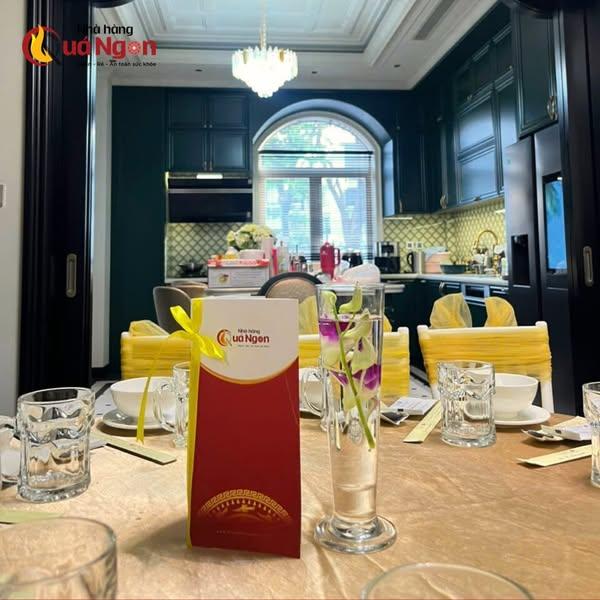 Nhà Hàng Quá Ngon