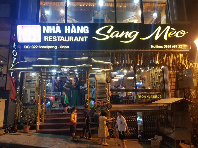 Nhà Hàng Sang Mèo Sapa