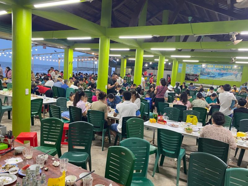 Nhà Hàng Sao Biển