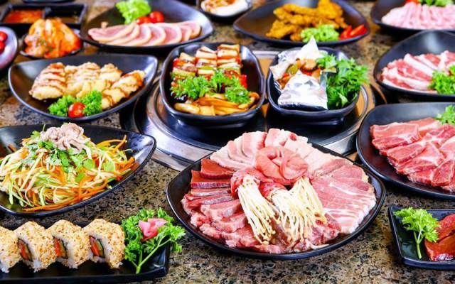 Quán buffet lẩu kiểu Hàn sang chảnh giá trên 200.000 đồng tại Hà Nội.