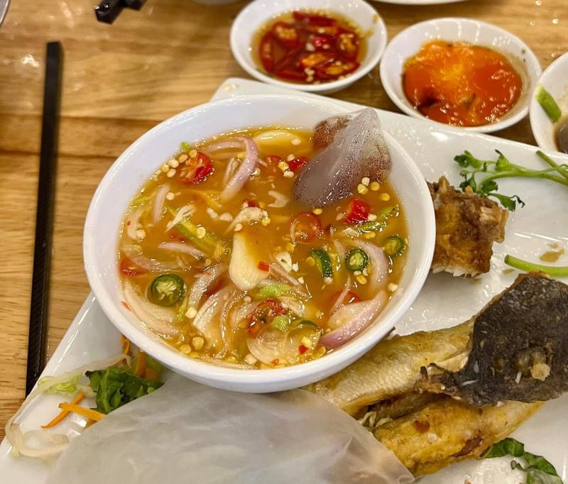 Nhà Hàng Song Ngư Cửa Lò