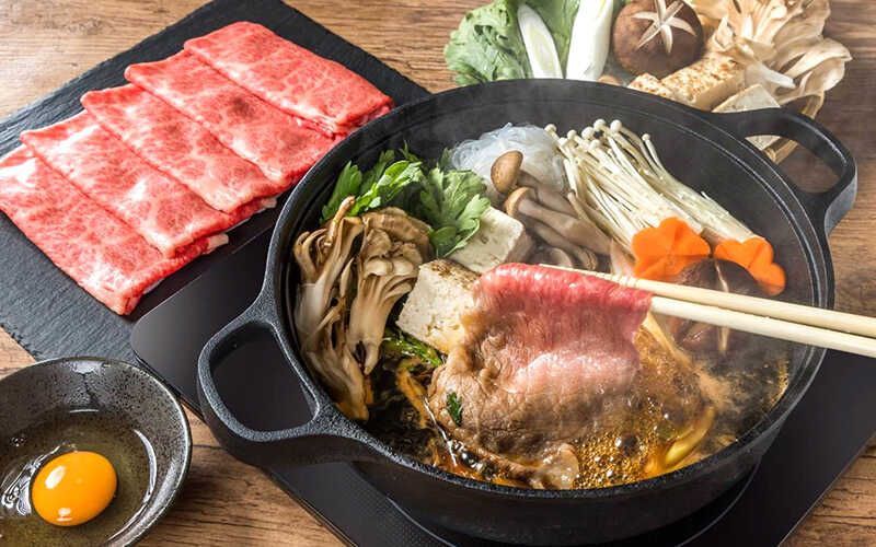 Món lẫu Sukiyaki