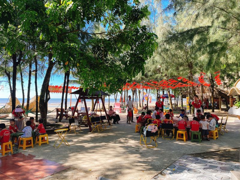 Nhà hàng Thịnh Thuỷ