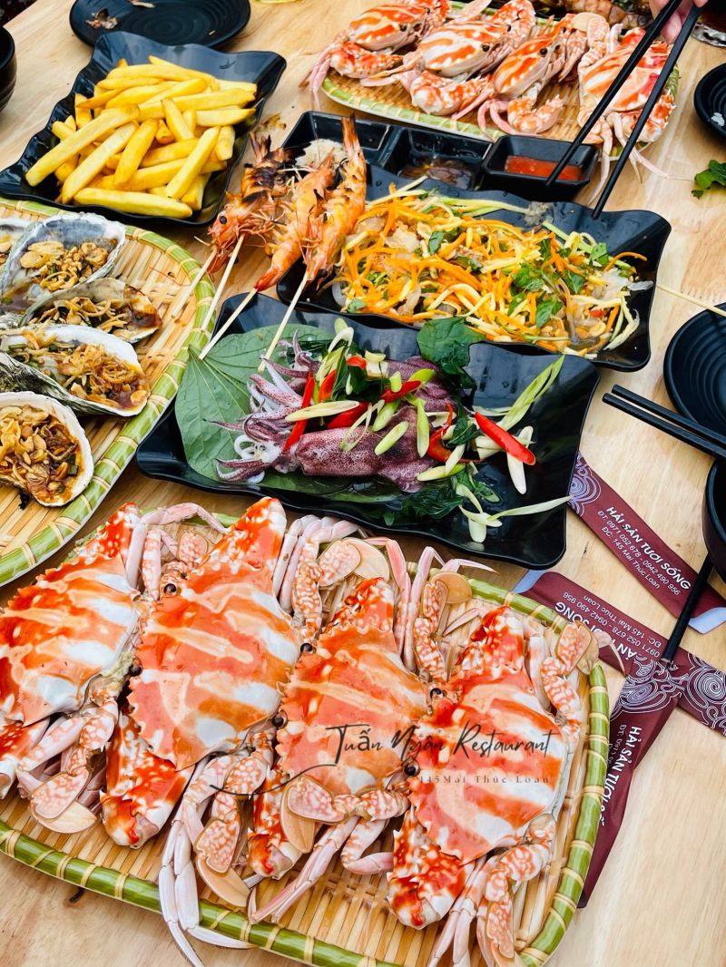 Nhà hàng Tuấn Ngân