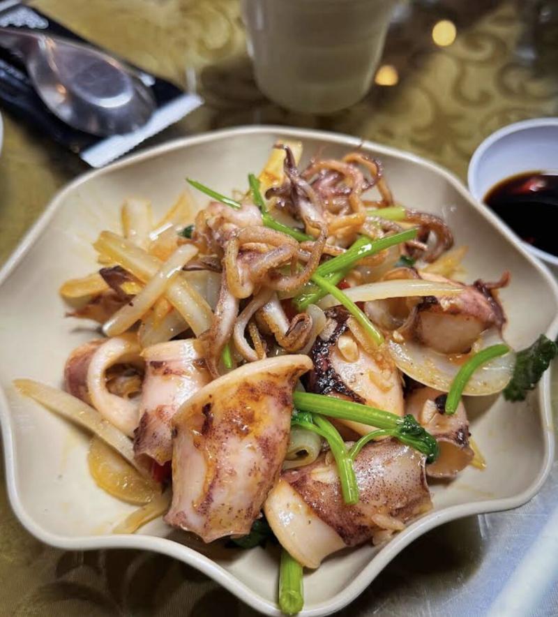 Nhà Hàng Việt Nguyên Nội Bài