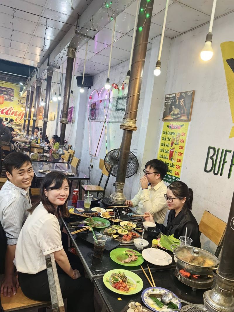 Nhà Hàng Vua Lẩu - King Hot Pot & Buffet Nướng