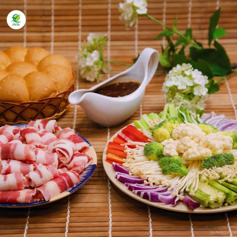 Nhà hàng Vườn Quê