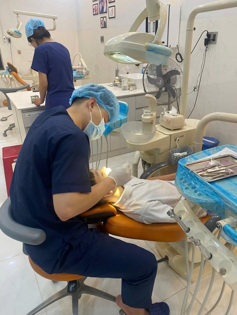 Nha Khoa Đồng Khởi