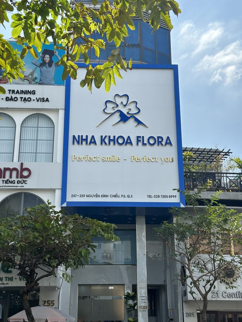 Nha khoa Flora