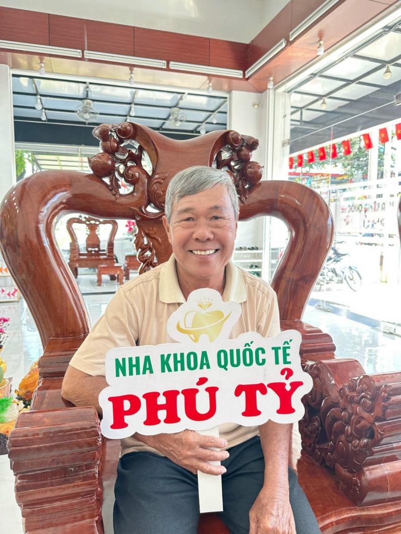 Nha Khoa Quốc Tế Phú Tỷ