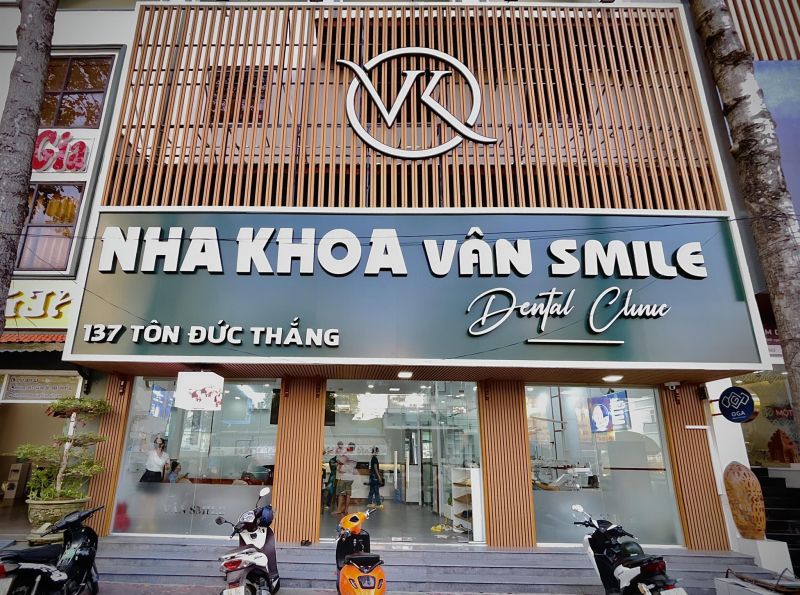 Nha khoa Quốc tế Smile