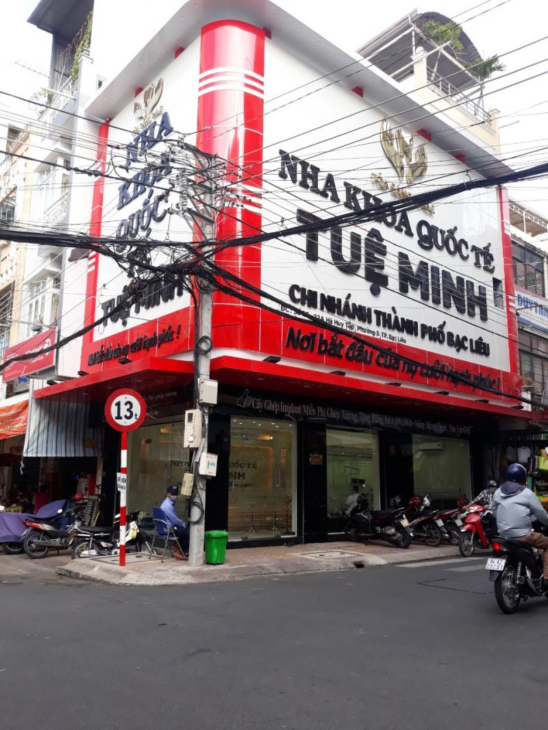 Nha Khoa Quốc Tế Tuệ Minh