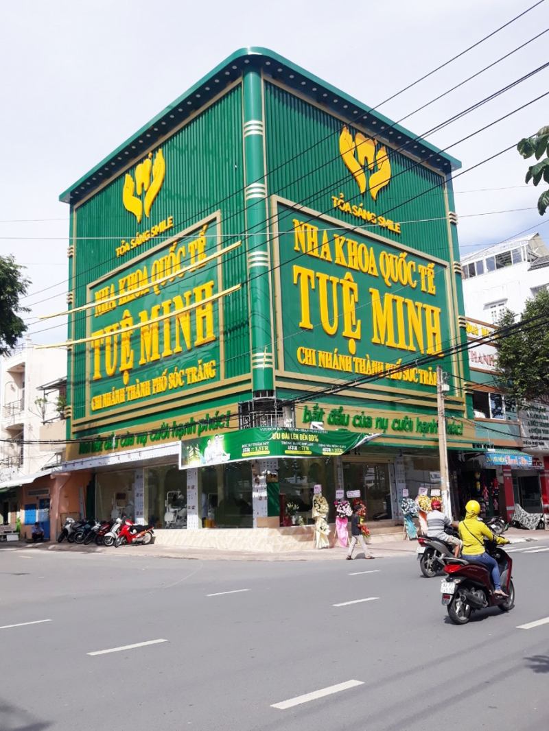 Nha Khoa Quốc Tế Tuệ Minh