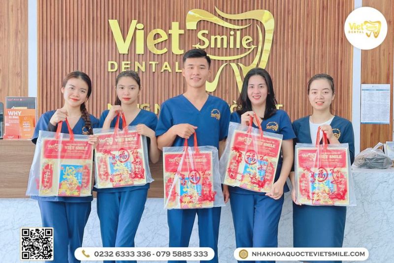 Nha Khoa Quốc Tế Việt Smile