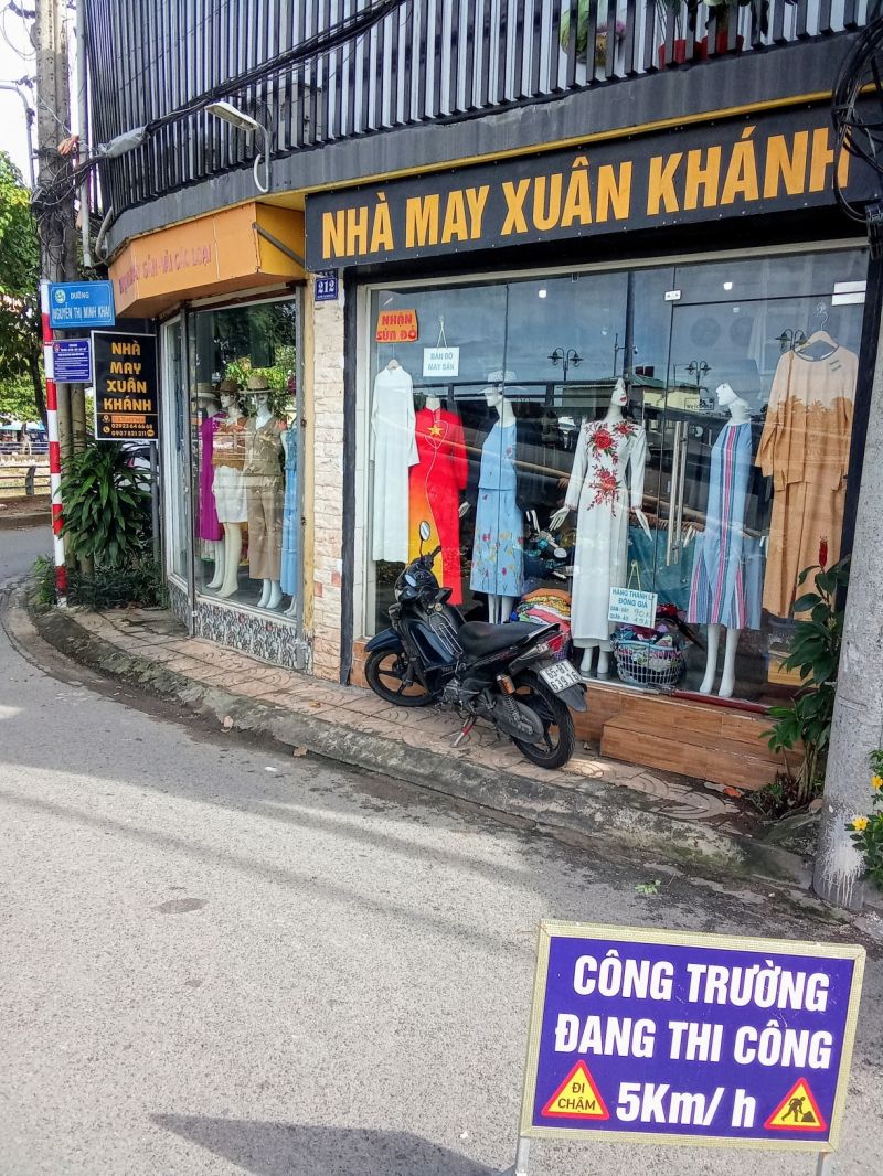 Nhà May Xuân Khánh