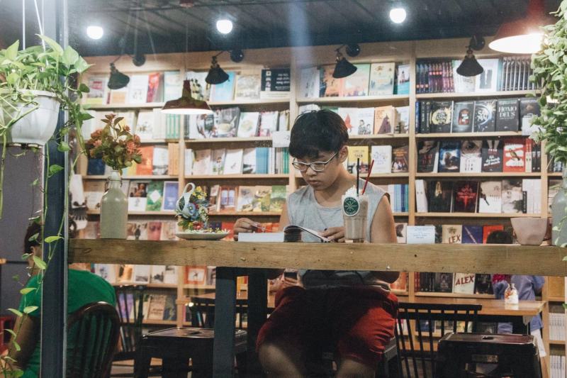 Nhã Nam Books N' Coffee Vũng Tàu