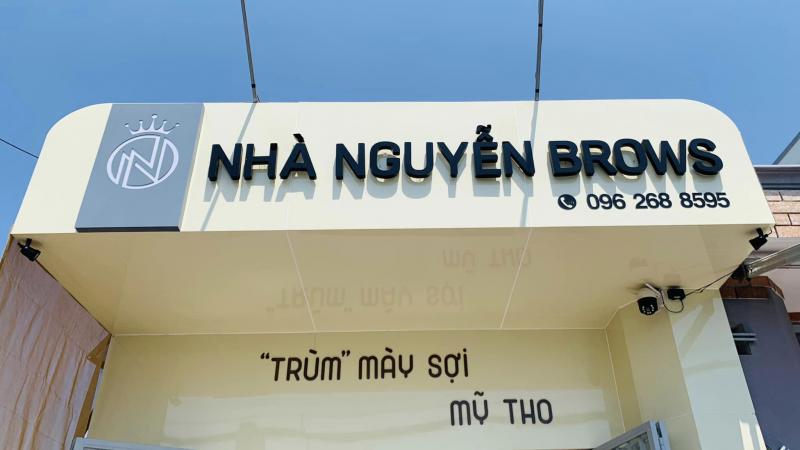 Nhà Nguyễn Brows