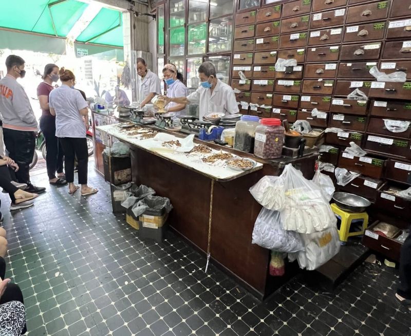 Nhà thuốc Bá Thảo Linh