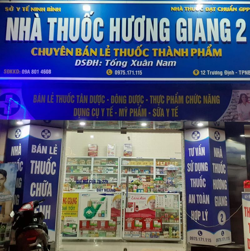 Nhà thuốc Hương Giang