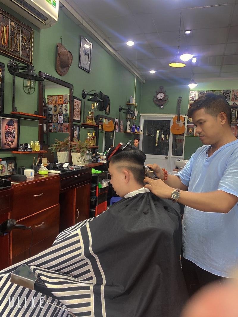 Nhật BarberShop