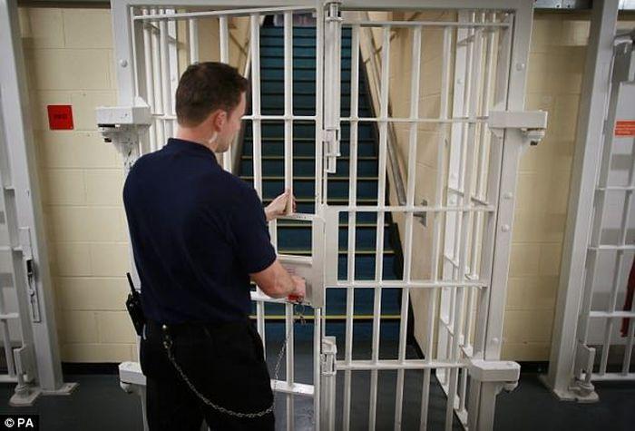 Nhiều nhà tù phải đóng cửa vì thiếu tù nhân