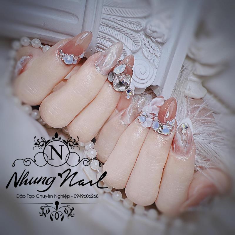 Nhung Nail