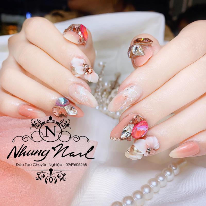 Nhung Nail